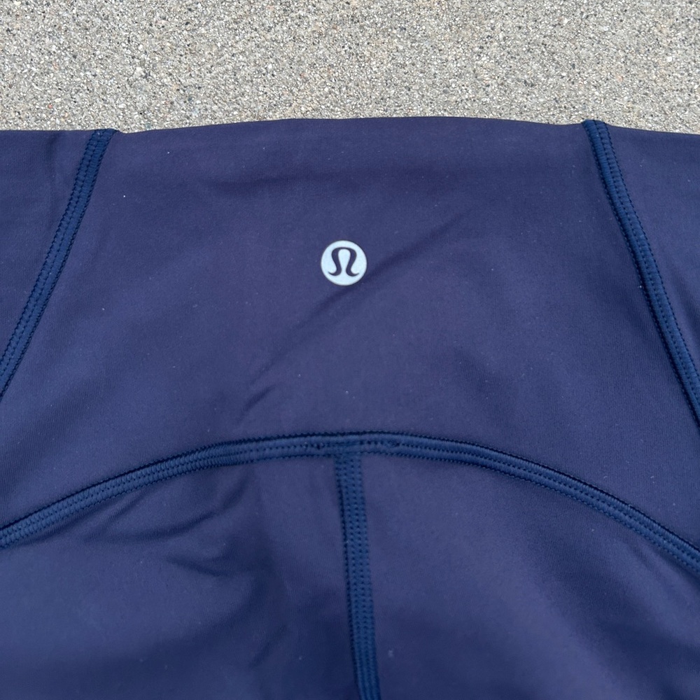 Lululemon In Mesh Tight Leggings Womens 4 Midnight Navy - Picture 3 of 4